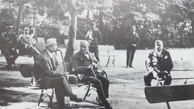 Atatürk'ün ilk kez yayınlanan fotoğrafları