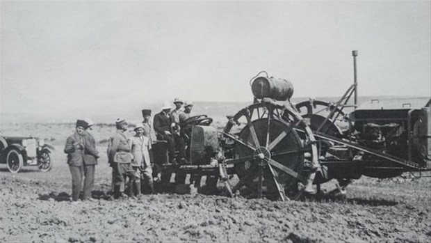 Atatürk'ün ilk kez yayınlanan fotoğrafları