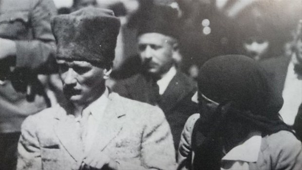 Atatürk'ün ilk kez yayınlanan fotoğrafları