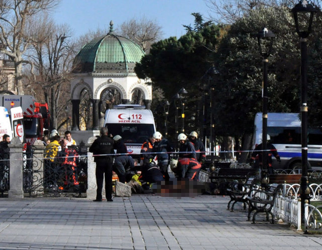 Sultanahmet'teki patlamadan ilk görüntüler