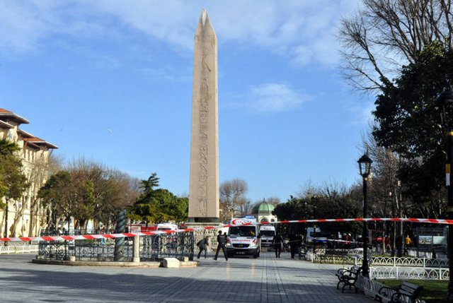 Sultanahmet'teki patlamadan ilk görüntüler