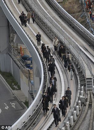 Deprem Japonya'yı vurdu