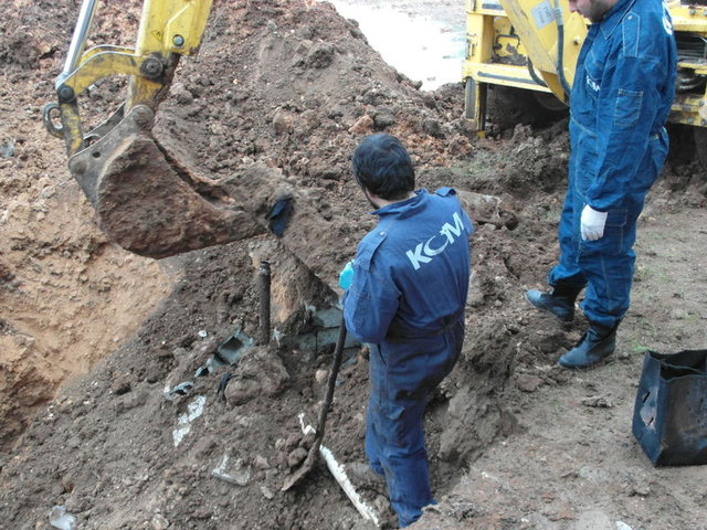 BOTAŞ boru hattından petrol çalan şebekeye baskın