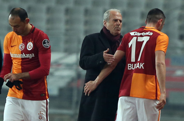 Burak Yılmaz, G.Saray'dan neden ayrıldı?