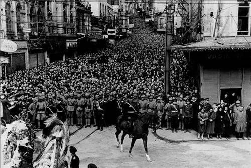 Atatürk'ün cenaze töreninden fotoğraflar