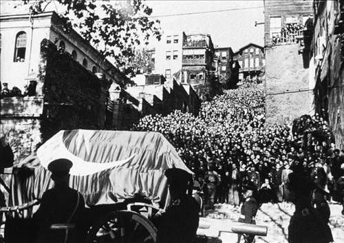 Atatürk'ün cenaze töreninden fotoğraflar